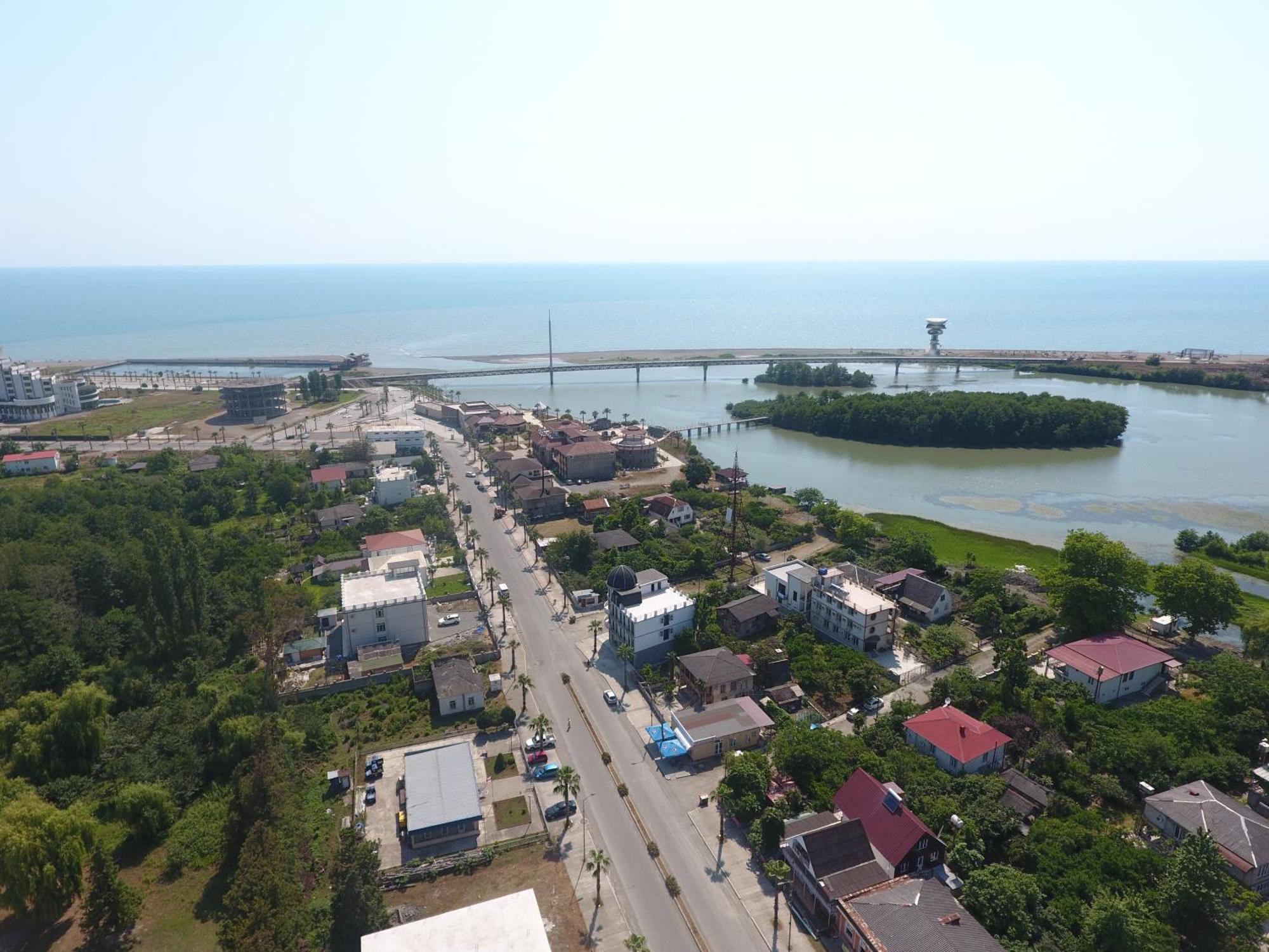 Twins Hotel Anaklia Bagian luar foto