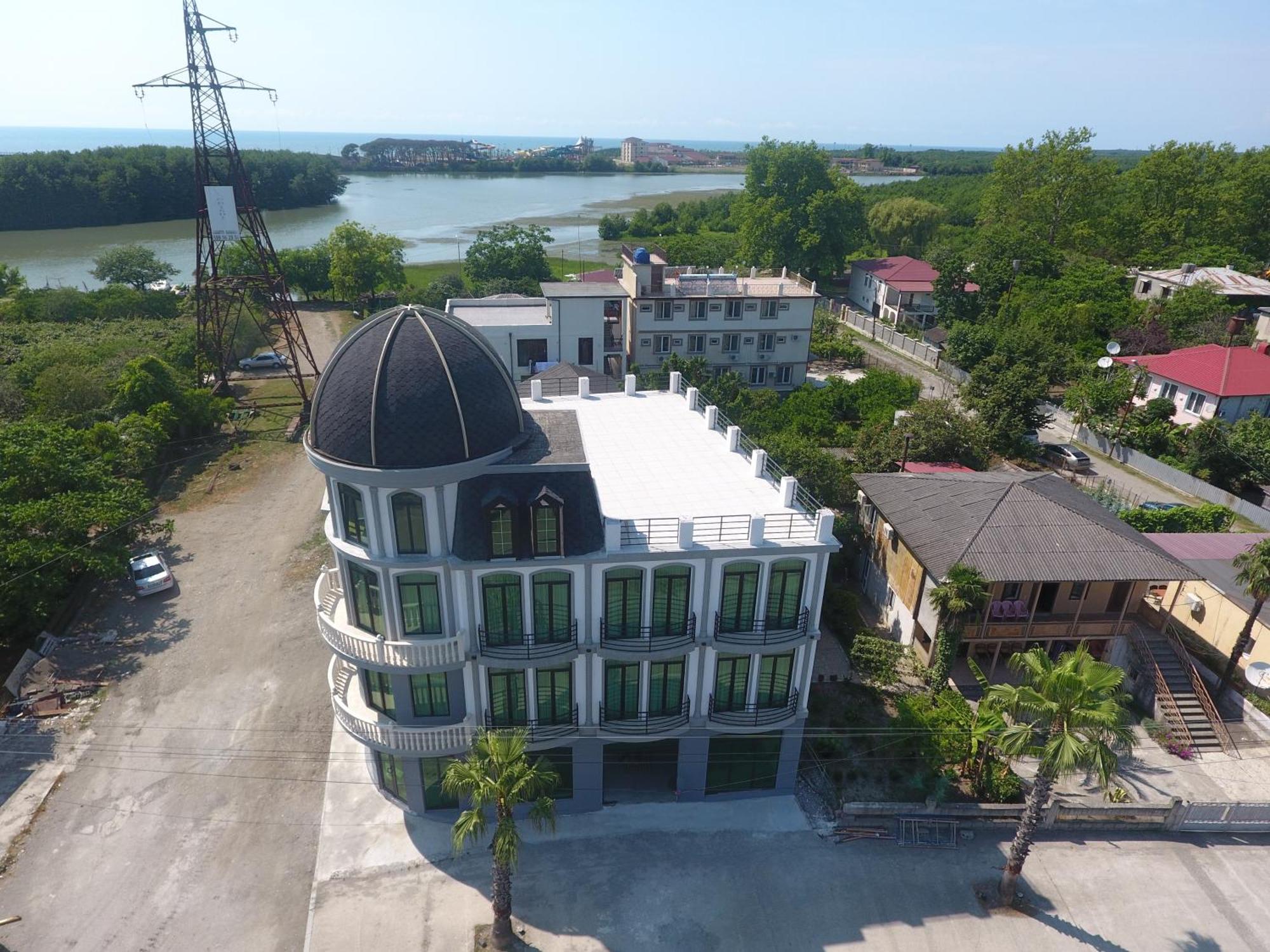 Twins Hotel Anaklia Bagian luar foto