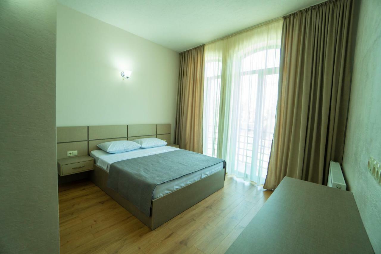 Twins Hotel Anaklia Bagian luar foto
