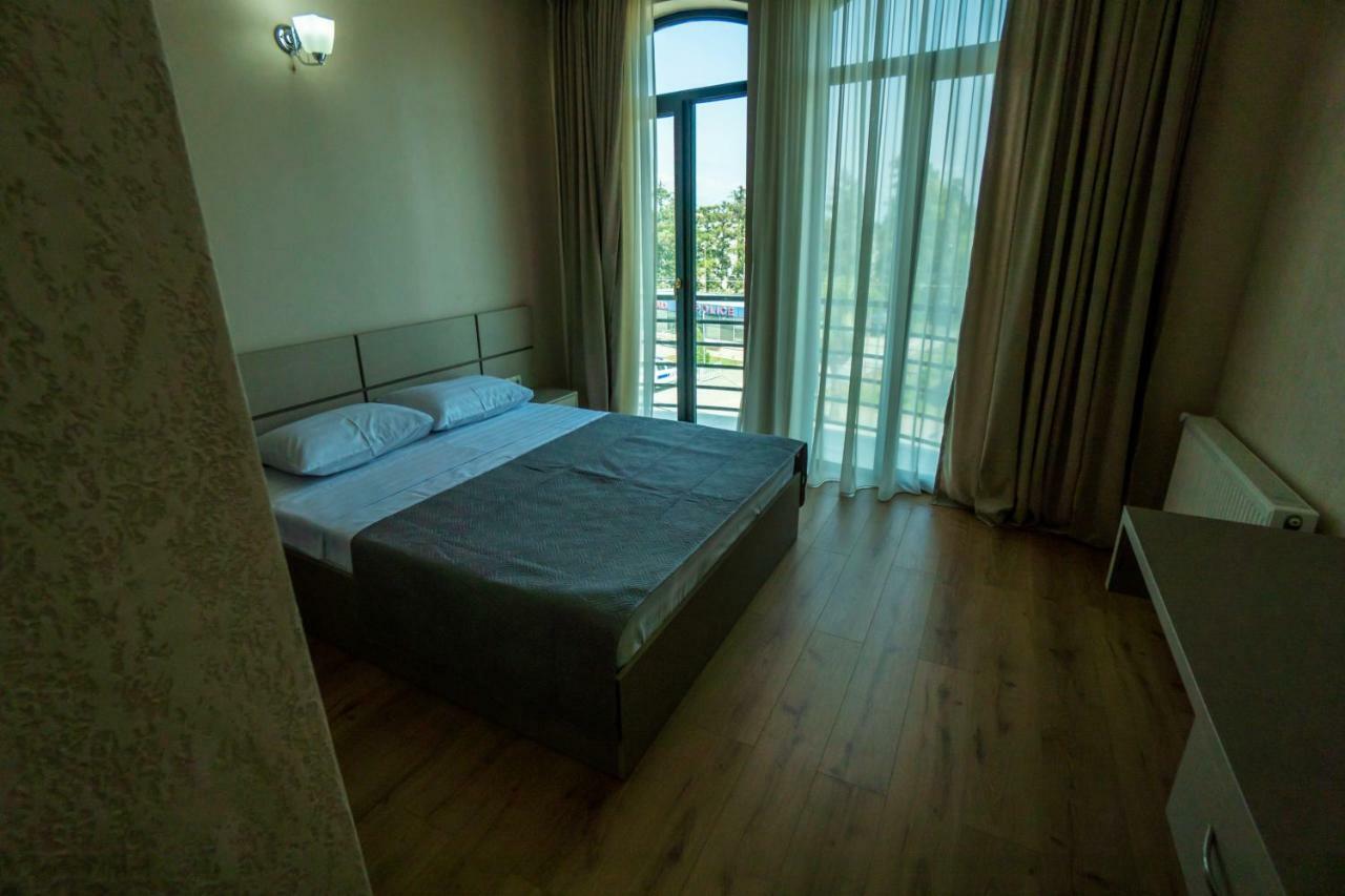 Twins Hotel Anaklia Bagian luar foto