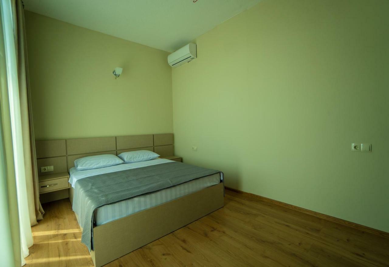 Twins Hotel Anaklia Bagian luar foto